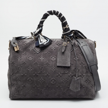 مملوكة مسبقًا Louis Vuitton Speedy P9 Bandoulière Grey Monogram Debossed Suede Duffel Bag