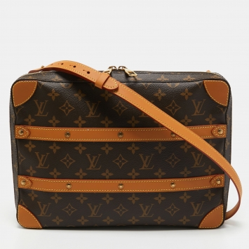 Pre Owned Louis Vuitton Monogram Canvas Soft Trunk Messenger MM Bag