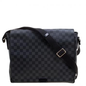 Pre Owned Louis Vuitton Damier Graphite Canvas District GM Bag