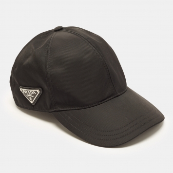 مملوكة مسبقًا Prada Black Triangle Logo Plaque Re-Nylon Baseball Cap S 