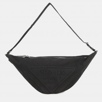 مملوكة مسبقًا Prada Shoulder Bag Black Canvas