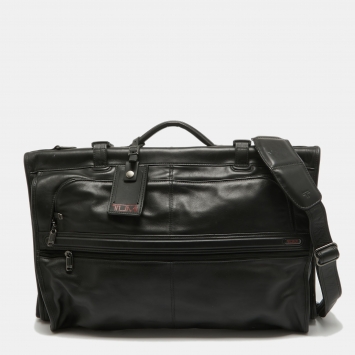 Pre Owned TUMI Black Leather G4 Tri Fold Garment Bag