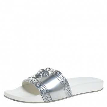 Pre Owned Versace Silver Rubber Medusa Head Slide Sandals Size 43