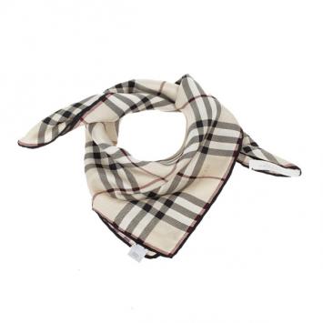 Pre Owned Burberry Novacheck Silk Square Scarf