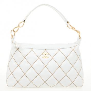 Pre Owned Chanel White Surpique Stitch Hobo