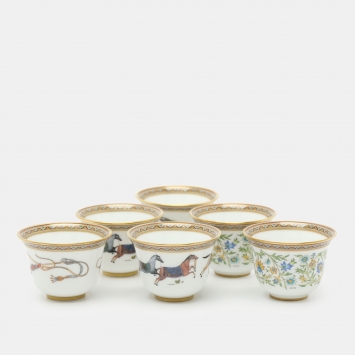 Pre Owned Hermès Porcelain White Cheval d'Orient No.1 Mini Cup Set 6