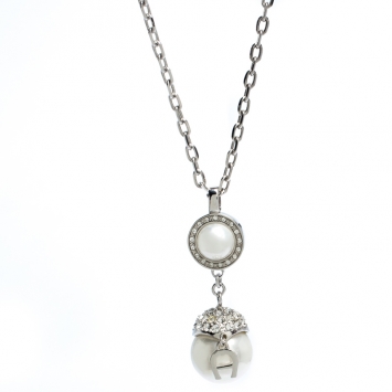 مملوكة مسبقًا Aigner Silver Plated Crystal and Faux Pearl Pendant Necklace