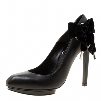 Pre Owned Alexander McQueen Black Leather With Velvet Bow Platform Pumps Size 39