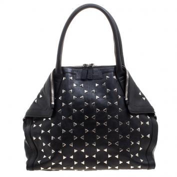Pre Owned Alexander McQueen Black Leather Triangle Studded De Manta Tote
