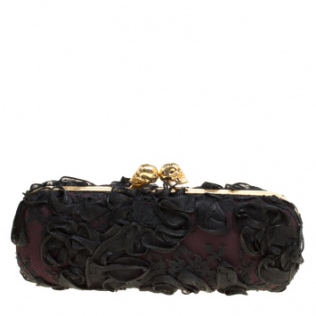Pre Owned Alexander McQueen Black Lace Skull Crystal Clutch