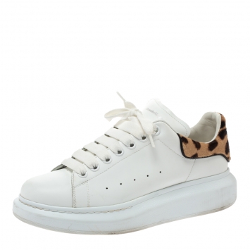 Pre Owned Alexander McQueen White Leather and Leopard Print Calf Hair Sneakers Size 41.5