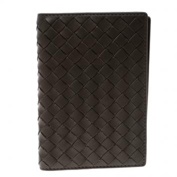 Pre Owned Bottega Veneta Grey Intrecciato Leather Passport Holder 