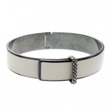 Pre Owned Bottega Veneta Intrecciato White Enamel Oxidized Silver Bracelet M