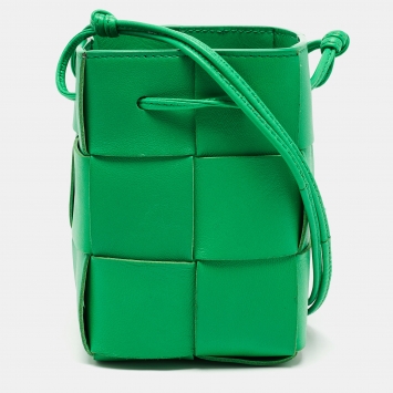 Pre Owned Bottega Veneta Green Intrecciato Leather Mini Cassette Bucket Bag