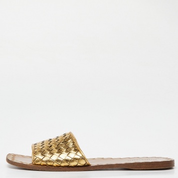 Pre Owned Bottega Veneta Gold Intrecciato Leather Flat Slides Size 39