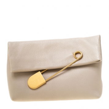 Pre Owned Burberry Beige Leather Medium Pin Clutch