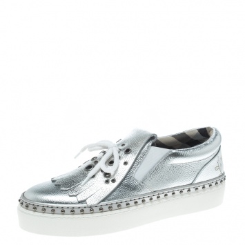 Pre Owned Burberry Metallic Silver Kiltie Fringe Detail Slip On Sneakers Size 37.5