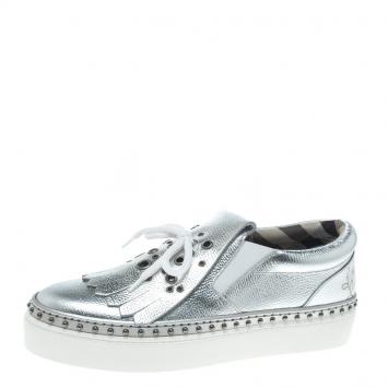 Pre Owned Burberry Metallic Silver Kiltie Fringe Detail Slip On Sneakers Size 40