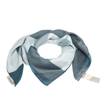 Pre Owned Burberry Blue & Teal Check Print Silk Square Scarf