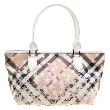 Pre Owned Burberry Beige/White Nova Check Vinyl Nickie Stars Tote