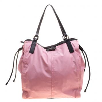 Pre Owned Burberry Pink Nylon Buckleigh Packable Tote