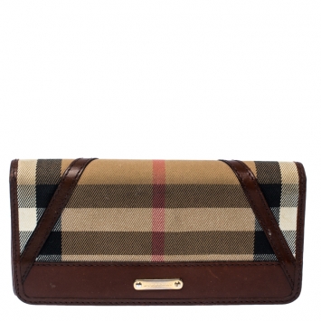 Pre Owned Burberry Beige/Brown House Check Fabric and Leather Leighton Continental Wallet           