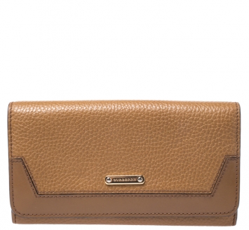 Pre Owned Burberry Tan Leather Flap Continental Wallet