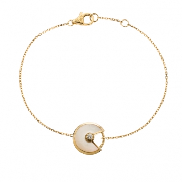 Pre Owned Cartier Amulette De Cartier White Mother of Pearl & Diamond 18k Yellow Gold Bracelet