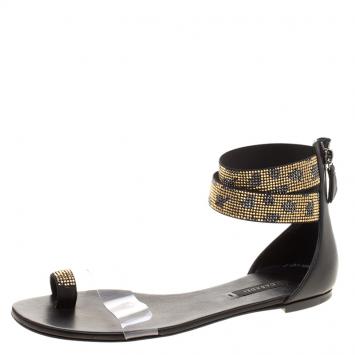مملوكة مسبقًا Casadei Two Tone Crystal Embellished Ankle Cuff and PVC Vinil Flat Sandals Size 40