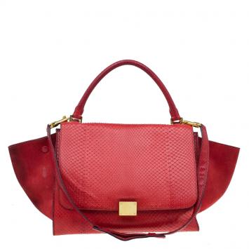 مملوكة مسبقًا Celine Red Python and Suede Medium Trapeze Bag