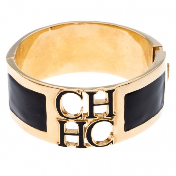 Pre Owned CH Carolina Herrera Logo Black Enamel Gold Tone Bangle