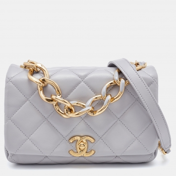 Pre Owned Chanel Grey Quilted Leather Medium Color Match Flap Bag
