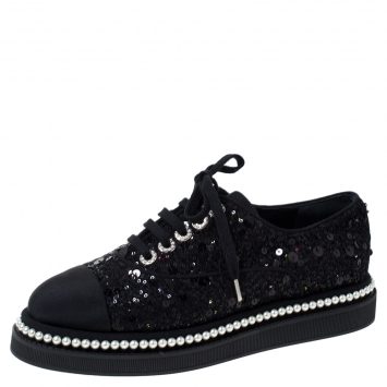 Pre Owned Chanel Black Sequin Embellished Tweed Fabric and CC Faux Pearl Trim Platform Sneakers Size 38