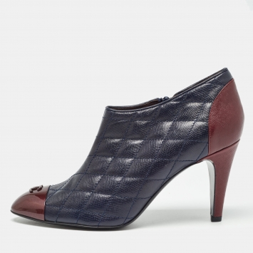 Pre Owned Chanel Blue/Burgundy Leather Interlocking CC Logo Boots Size 38.5