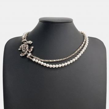 مملوكة مسبقًا Chanel pearl chain necklace