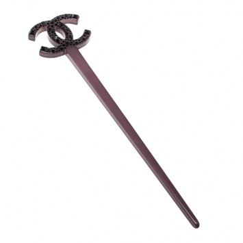 Pre Owned Chanel CC Crystal Purple Resin Hair Pick Accessory