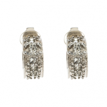 Pre Owned Chanel CC Crystal Embellished Small Hoop Clip On Earrings