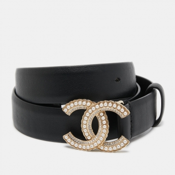 Pre Owned Chanel Black Leather Faux Pearl Embellished CC Buckle Belt 70 CM