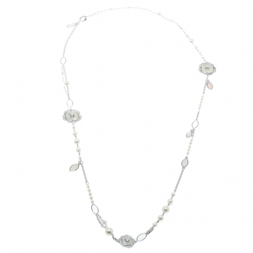 Pre Owned Chanel Pétales de Camélia Cultured Pearl Mother of Pearl & Diamond 18k White Gold Long Necklace