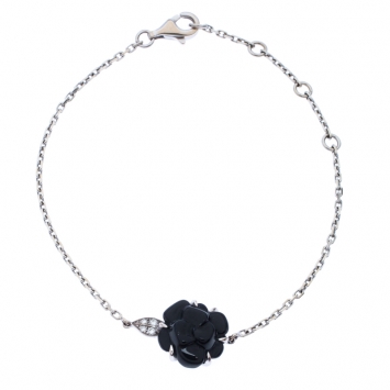 Pre Owned  Chanel Camélia Sculpté Onyx Inlay Diamond 18k White Gold Bracelet 