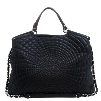 Pre Owned Chanel Black Quilted Iridescent Leather Large Sea Hit Tote