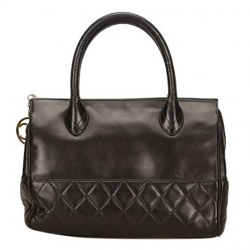 Pre Owned Chanel Black Quilted Vintage Bowler Bag