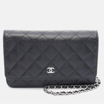 Chanel Matelasse Crossbody Chain Shoulder Bag Calfskin Black