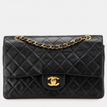 Pre Owned Chanel Black Medium Classic Lambskin Double Flap