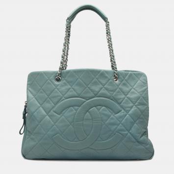 مملوكة مسبقًا Chanel Blue Quilted Caviar Timeless Tote XL