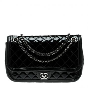 Pre Owned Chanel Black Quilted Patent Leather Classic Flap Bag