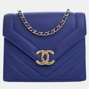 Pre Owned Chanel Blue Small Chevron Calfskin Envelope Flap