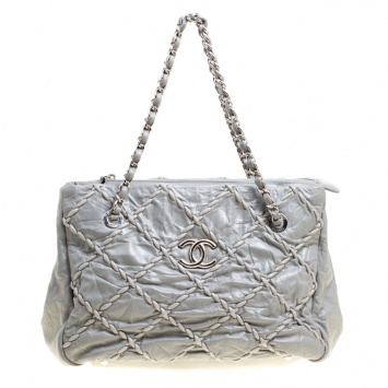 Pre Owned Chanel Grey Quilted Leather Ultra Stitch Tote