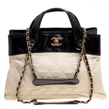 Pre Owned Chanel Beige/Black Quilted Leather In The Mix Shopping Tote 
