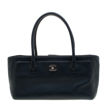 Pre Owned Chanel Blue Leather Small Cerf Executive Tote